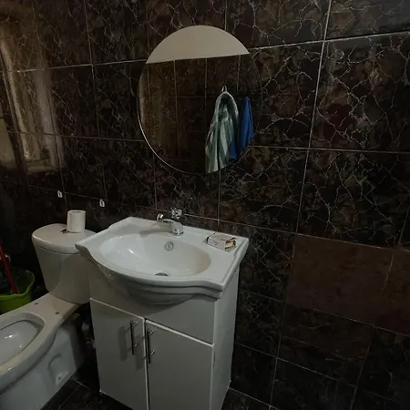 Kriss Appartamento Tirana